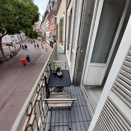 Apartment Historic Center - Les Clefs De - Bookingalsace *